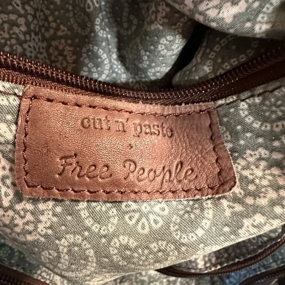 NWOT - Free People Leather bag - Picture 4 of 4